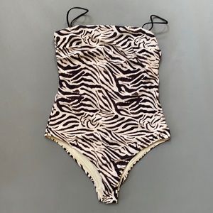 H&M swimsuit US8